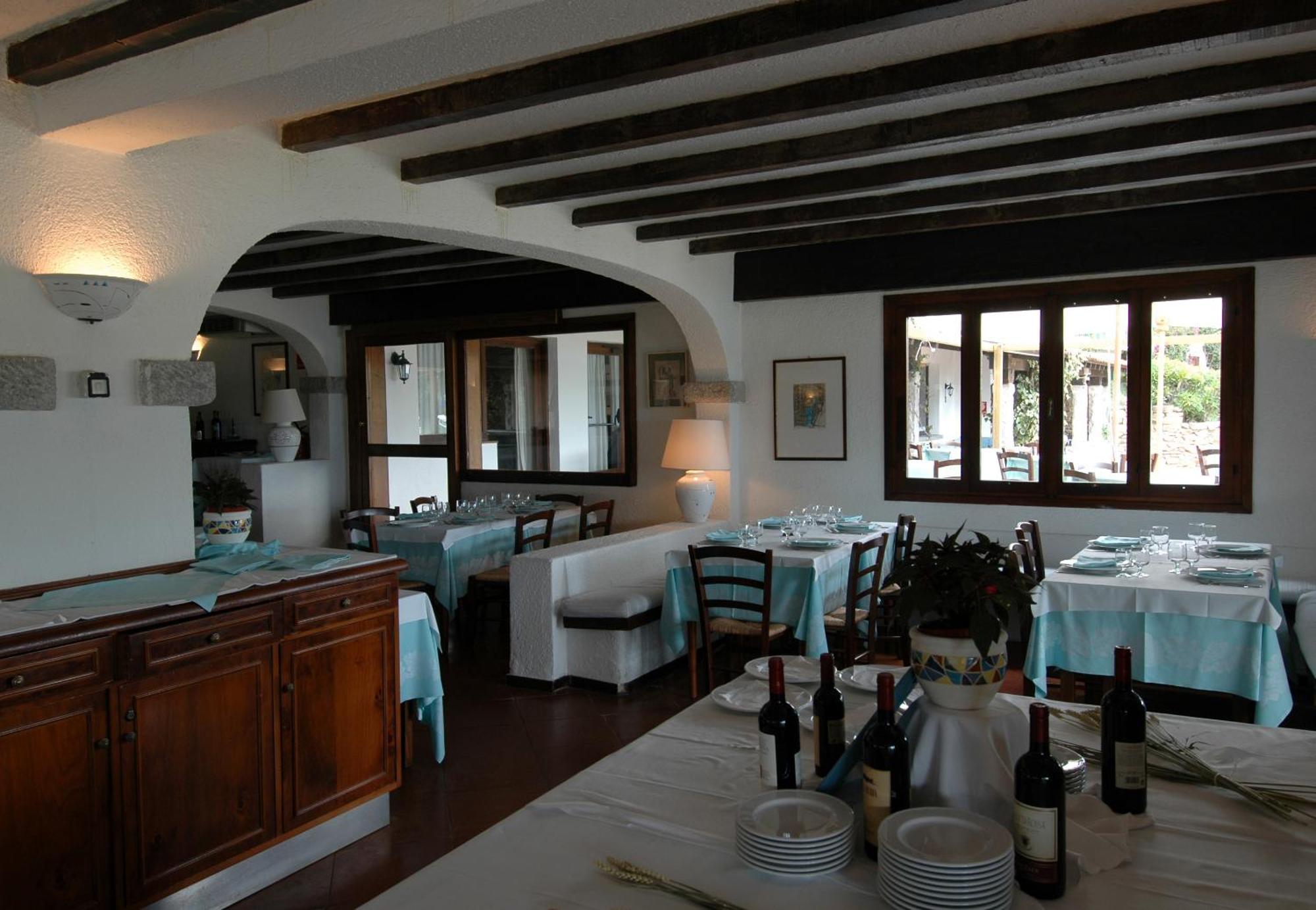 Ihr Hotel San Paolo Porto San Paolo  Kültér fotó